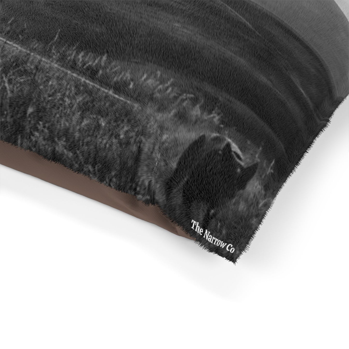 Cozy Mountain Pet Bed for Dogs & Cats, Soft Sleeping Cushion, Nature-themed Pet Accessories, Perfect for Home Decor